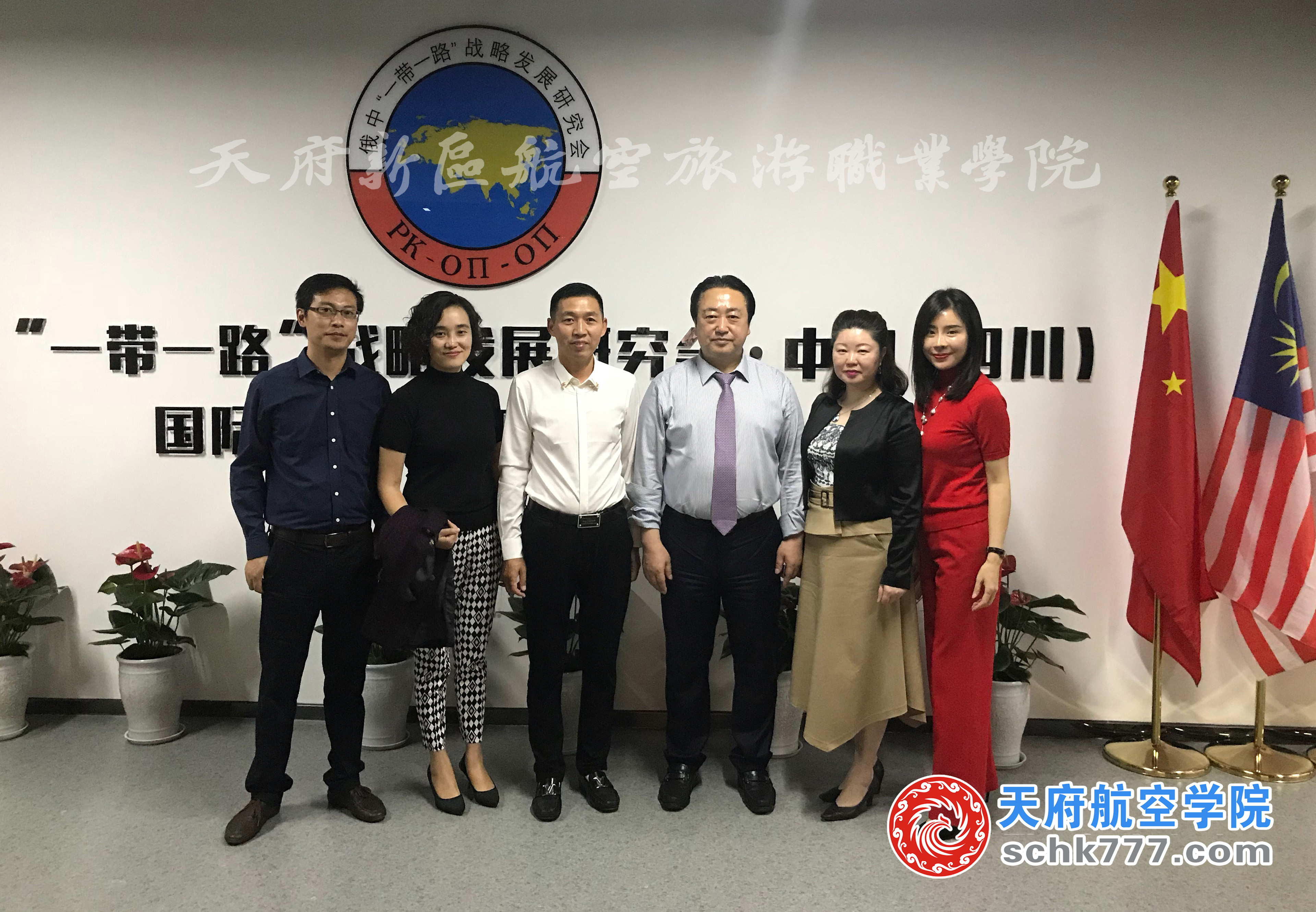 辜院會(huì)見(jiàn)俄中一帶一路戰(zhàn)略發(fā)展研究會(huì)主席，杰出華僑陳志剛主席 (1)_副本.jpg